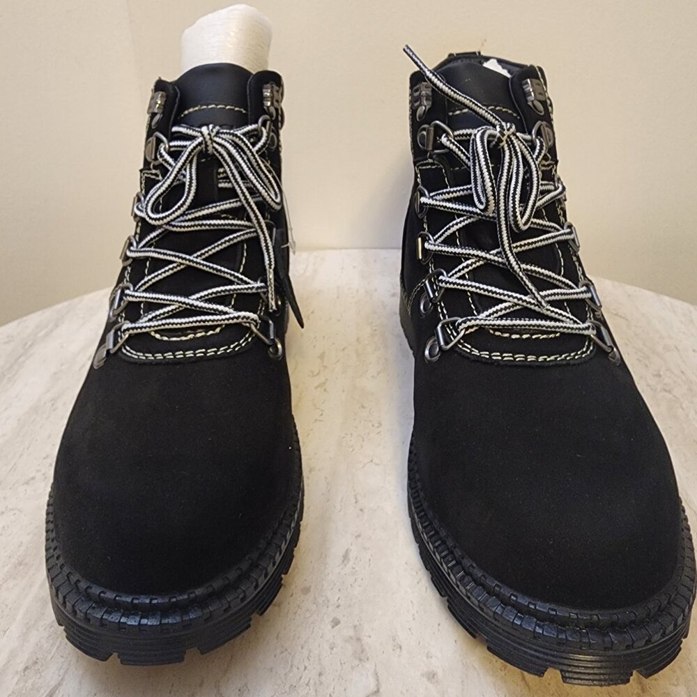 UGG Australia M Martin Black , size 8.5 - Picture 2 of 10